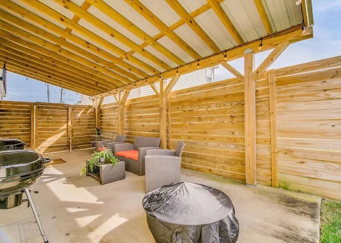 Cam's Coastal Cottage- Nas Pensacola, Close To Pensacola