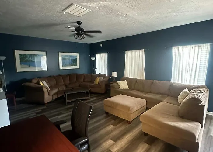 Holiday home Cam's Coastal Cottage- Nas Pensacola, Close To *