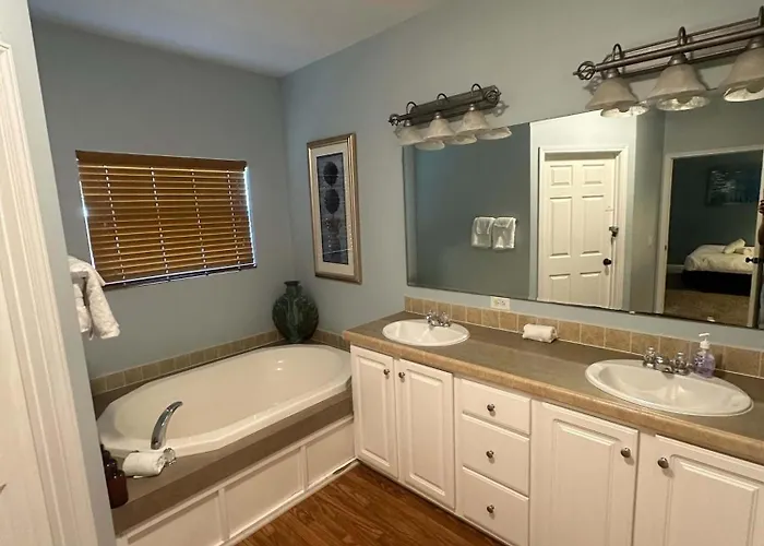 Cam's Coastal Cottage- Nas Pensacola, Close To * Pensacola